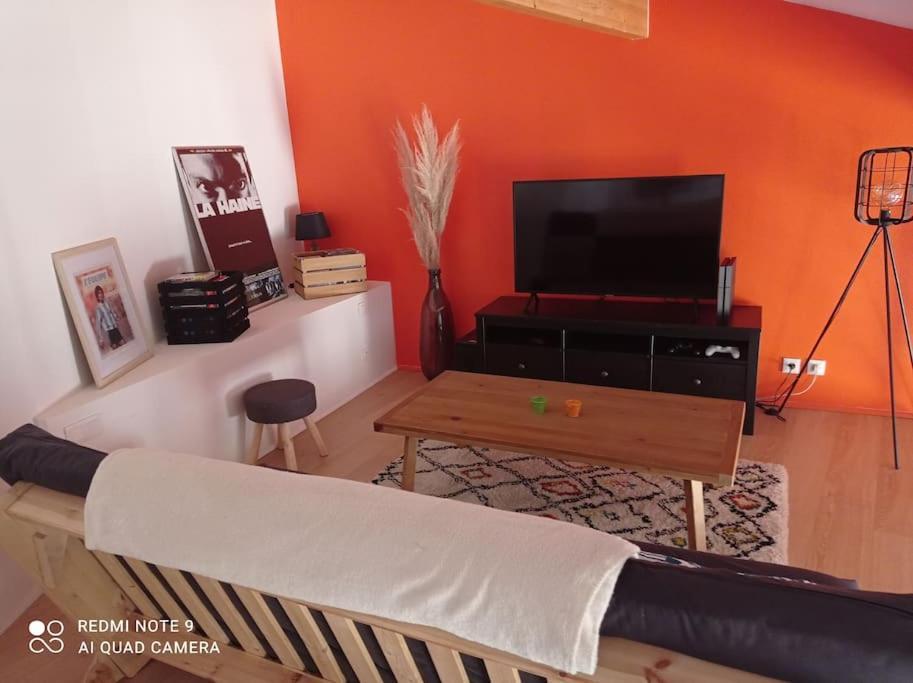 Loft Vue Palais Des Papes Apartment Авиньон Екстериор снимка